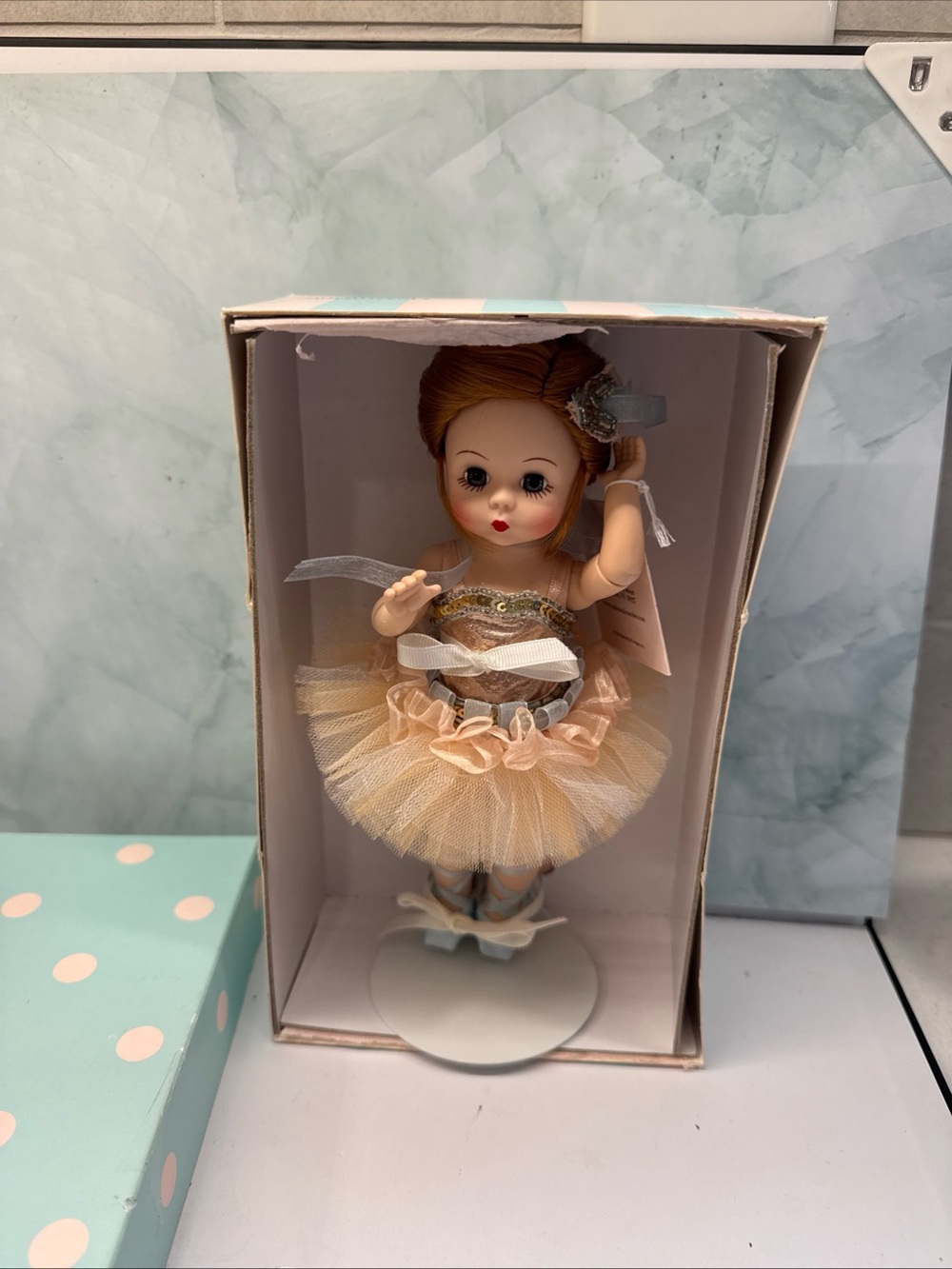 Madame Alexander Peach pirouette Ballerina Doll with Silver Ribbon new in box